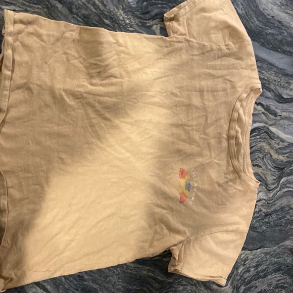 t-shirt - Picture 1 of 3